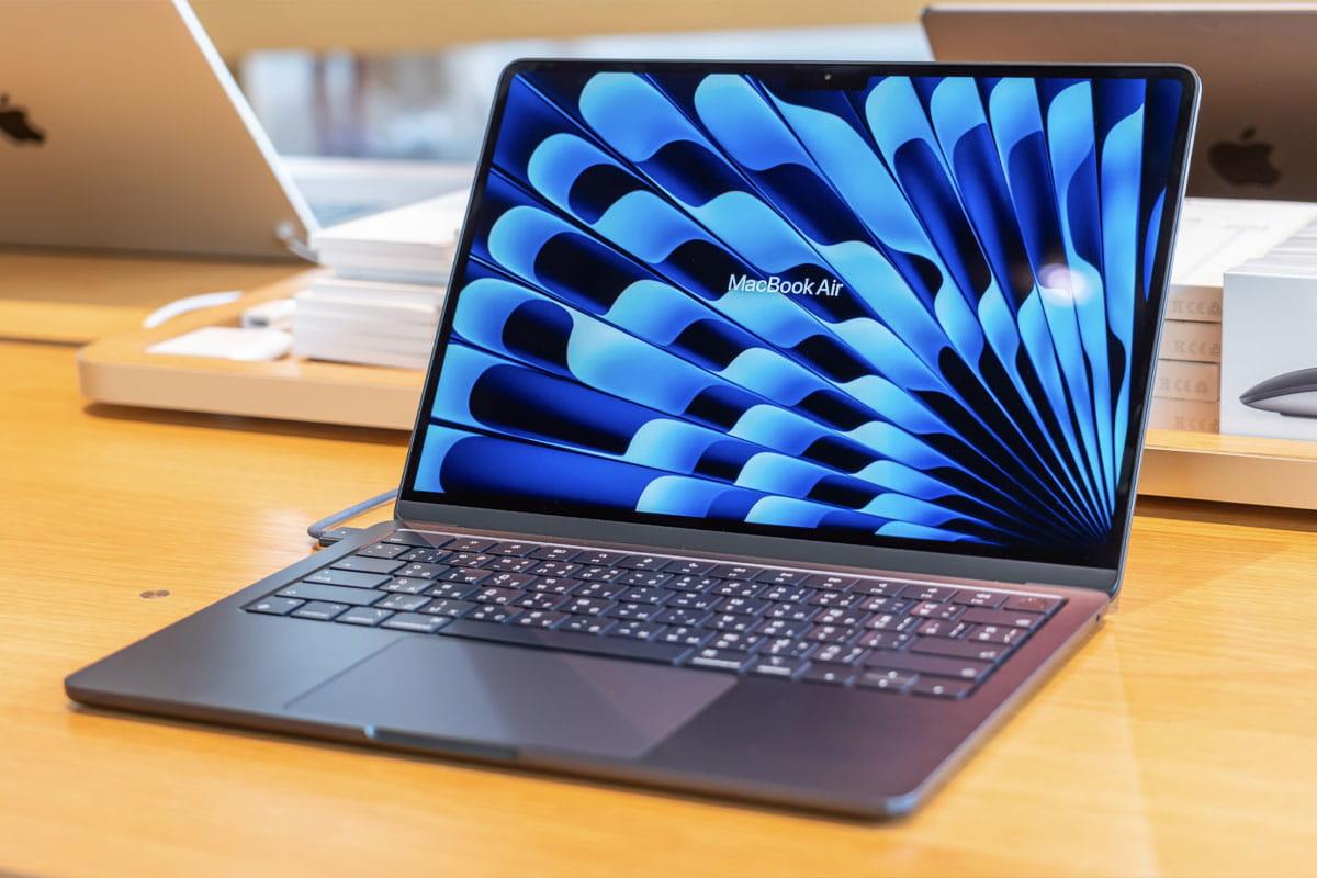 MacBook Air M5 با حافظه بیشتر آمد